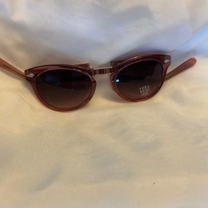 Vera Wang Sunglasses